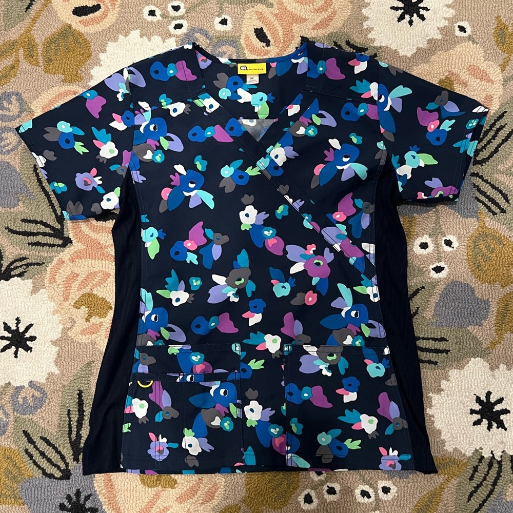 WonderWink Scrub Top